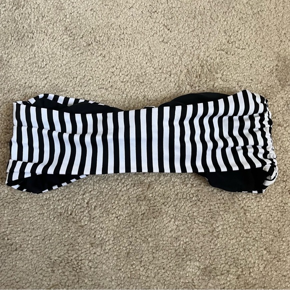 NWOT Lolli Swim Creamsicle Black and White Stripe Bow Bandeau Bikini Top Size M - Picture 2 of 7
